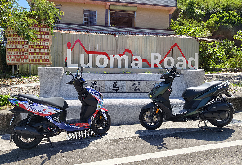 【新車心得】SYM 二代 JET SL+ 新車開箱+一日雙北訓車油耗實測分享