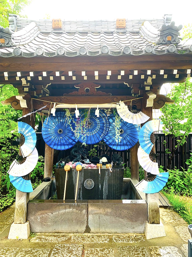 ＜日本＞2024～早稻田大學村上春樹圖書館、穴八幡宮、東京法輪寺、池袋陽光水族館、炸牛元村