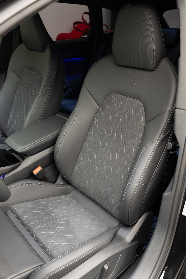 交車分享|A5 Avant TFSI 110kW S line|金屬神迷黑・Mythos Black・0E