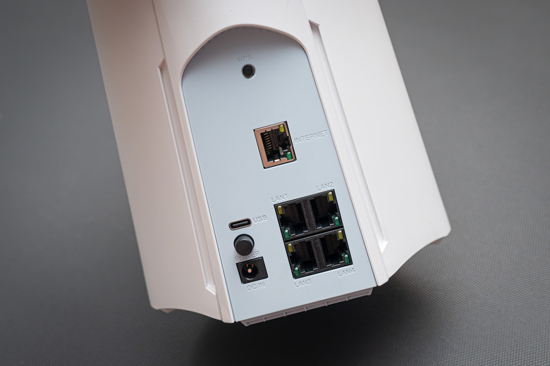 點我看大圖 【SOHO 連網救星】Wi-Fi 6 路由器 D-Link DBR-560 實測:雙網備援與 WireGuard VPN 設定全攻略