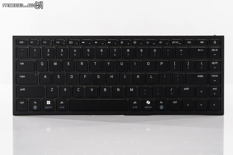 RAZER JORO 攜帶式遊戲鍵盤/BASILISK MOBILE 滑鼠開箱體驗 提供行動遊戲玩家更好的輸入操作選擇