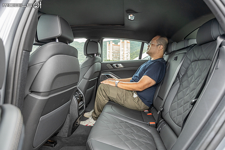 BMW X5 / X6「鉑金版」試駕｜享受高成熟度與更多配備，最末代但最超值！