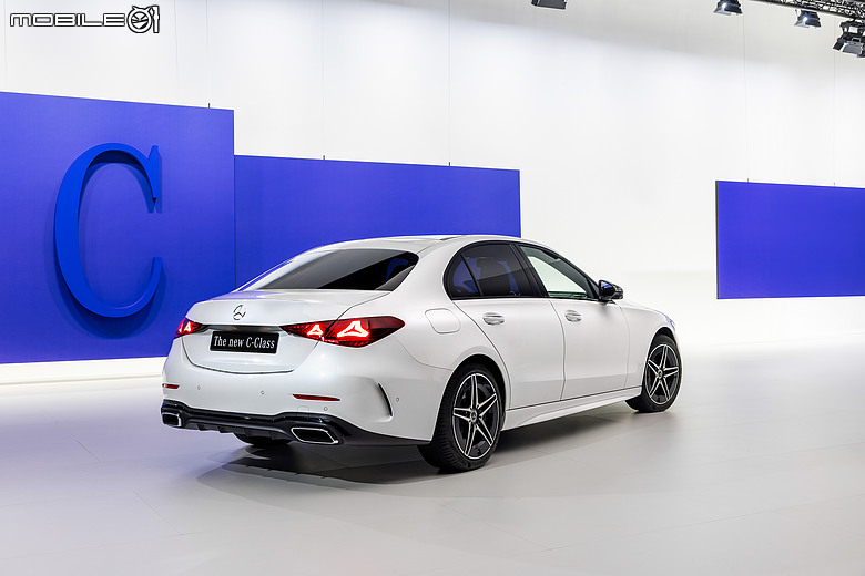 【重點新車】Mercedes-Benz小改款C-Class正式登場,科技層面大幅更新!