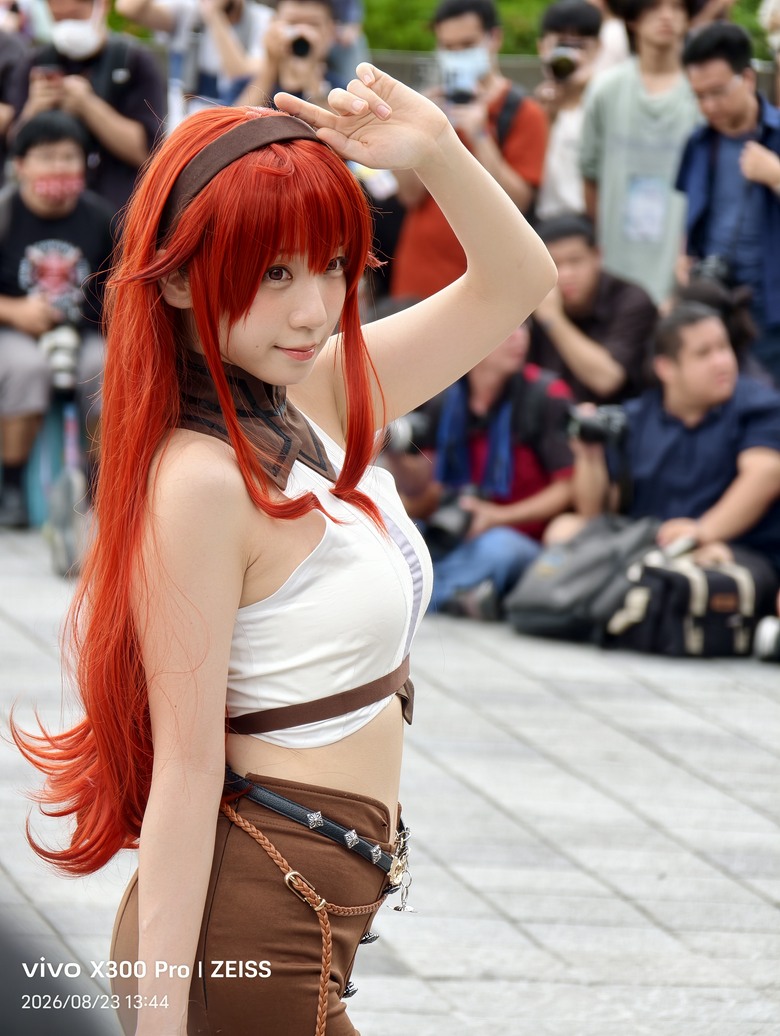 x300pro+2.35x增距 ff47 伊織萌 艾莉絲