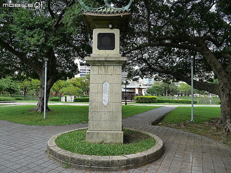 臺中公園、彰化銀行、臺中火車站 — 快閃臺中半天憶童年小旅行