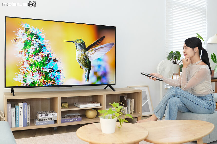 Panasonic TN-65W83CGT 體驗報告|大尺寸 QLED、獨家真六原色與 Google TV 智慧家庭娛樂一次到位
