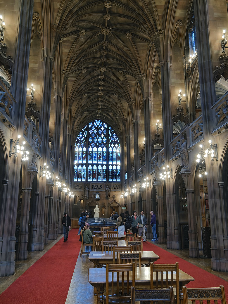 曼徹斯特的光與石：John Rylands Library & Manchester Cathedral