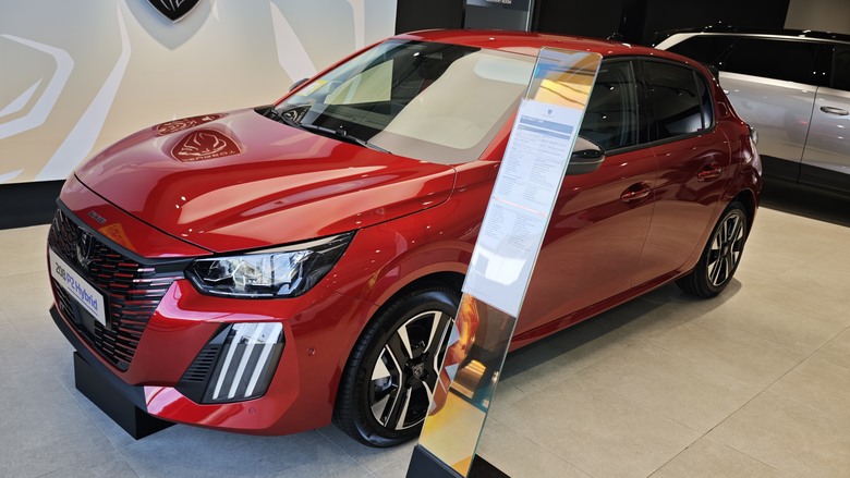 一個願望的實現 - Peugeot 208 小改款試駕