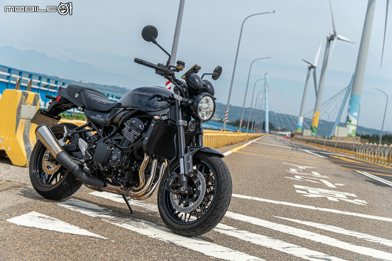 點我看大圖 KAWASAKI Z900RS 黑球試駕|經典好球不退色,只隨時間淬鍊