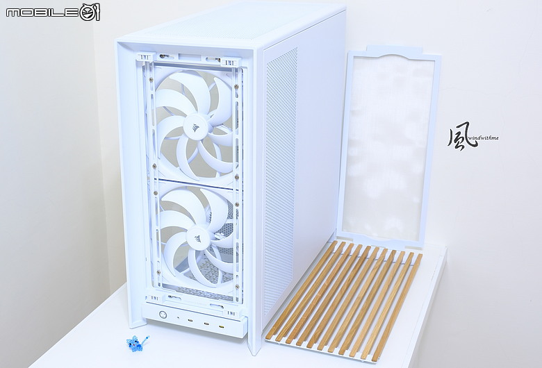 白色木紋新風格：X870E AERO X3D WOOD搭FRAME 5000D WOOD RS實測