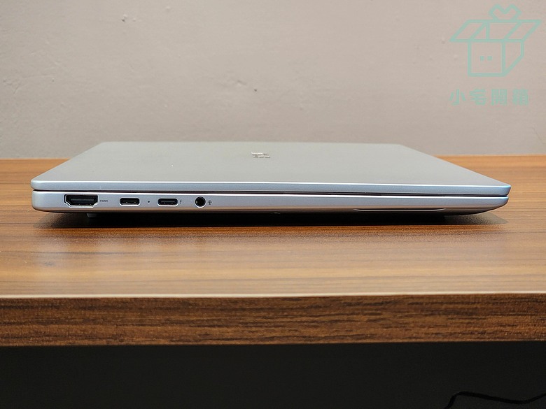 點我看大圖 【小宅開箱】華碩無畏Pro 14 2026 (M5450GA)全新模俱全能日常辦公室輕薄筆電