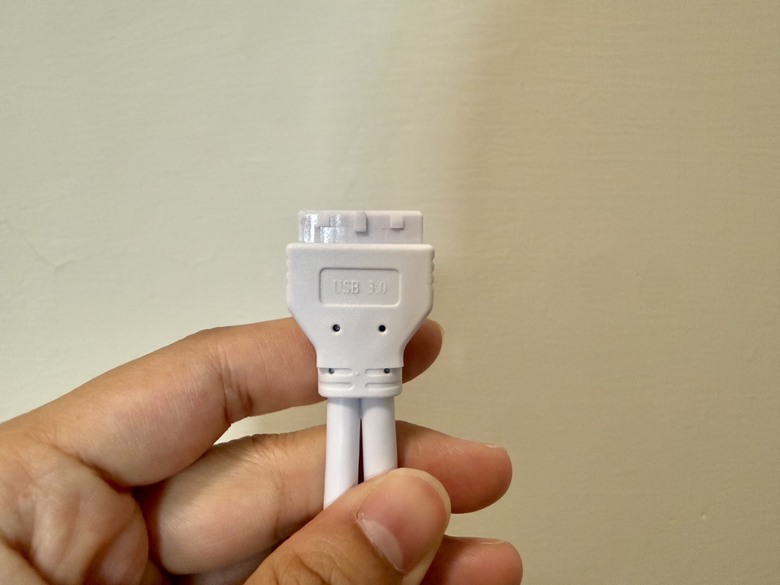 Montech TEN機殼開箱 十週年模組化紀念作 一咖三玩九種電源位置