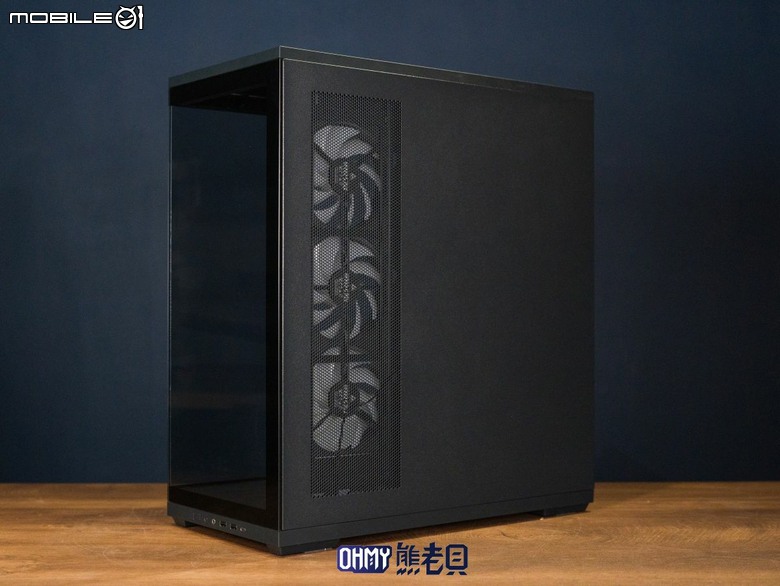 效能、價格我都要！君主 TG3海景機殼 ft. PureFlow ARGB 水冷散熱器