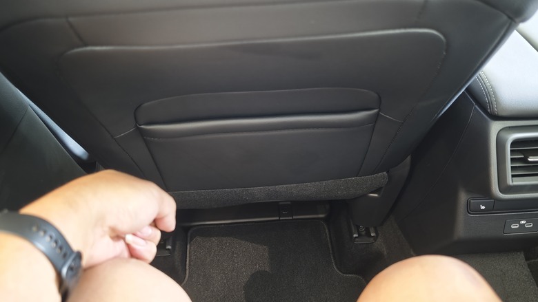 趕在展間第一天上架來看All New CX-5的賞車心得分享~~