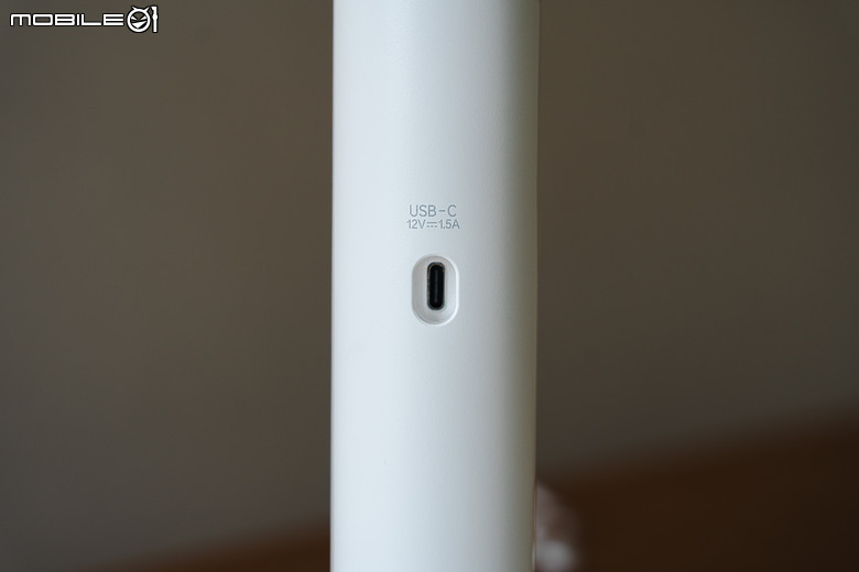 小米米家智慧 DC 超薄電風扇 Pro 開箱實測｜8.7cm 超薄機身、Type-C 供電更方便，從臥室吹到露營都能用