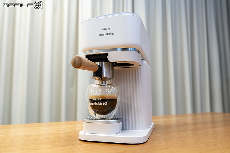 飛利浦 Philips Baristina 一滑即萃義式咖啡機開箱實測|一滑完成現磨咖啡,讓每天在家喝精品咖啡變得更簡單