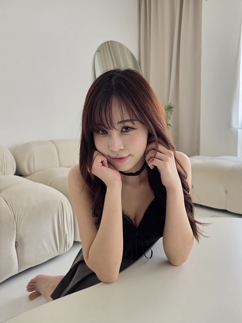 Samsung Galaxy Z Fold8 Ultra 評測報告｜輕薄手感與極致多工的完美平衡！