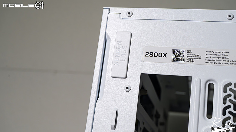 【開箱】賊船MATX海景殼 | CORSAIR 2800X RS-R ARGB WEHITE