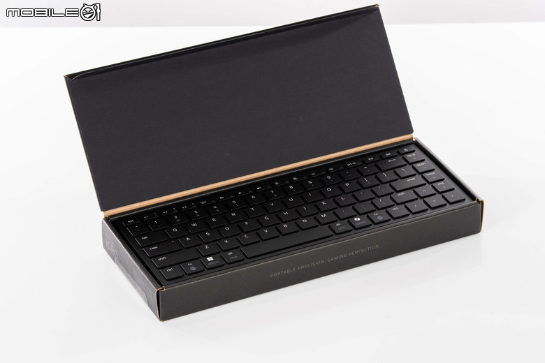 RAZER JORO 攜帶式遊戲鍵盤/BASILISK MOBILE 滑鼠開箱體驗 提供行動遊戲玩家更好的輸入操作選擇