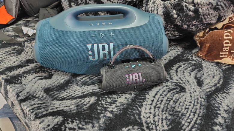 JBL boombox 4開箱 順便蓋大樓說說使用心得