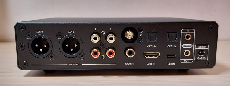 ESS ES9039Q2M/AKM AK4493S 雙解碼晶片+無線藍牙DAC Aiyima D20開箱
