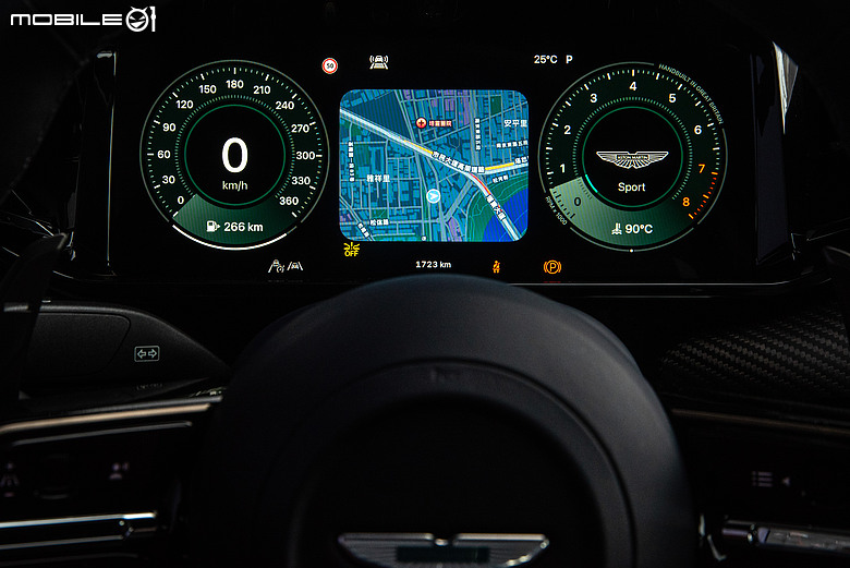 與車輛更緊密結合!Apple CarPlay Ultra實際體驗 feat. Aston Martin Vantage S