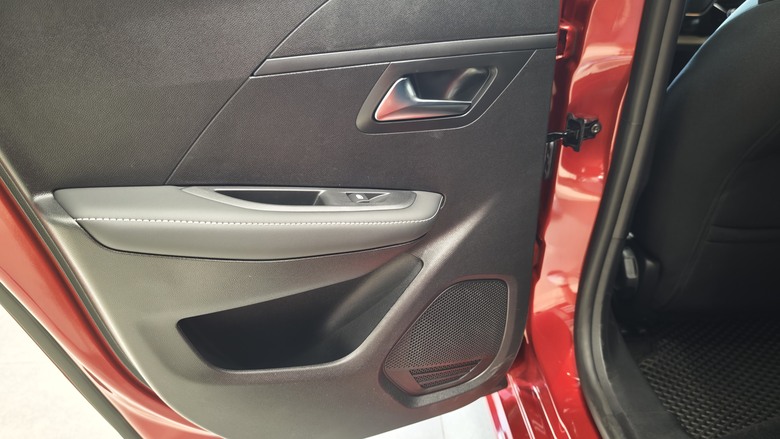 一個願望的實現 - Peugeot 208 小改款試駕