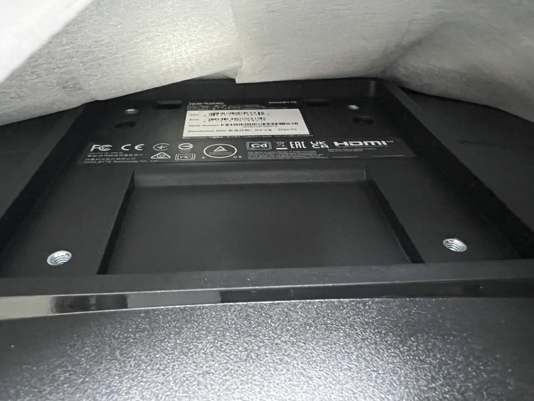 技嘉GO27Q24G-入門WOLED的救贖