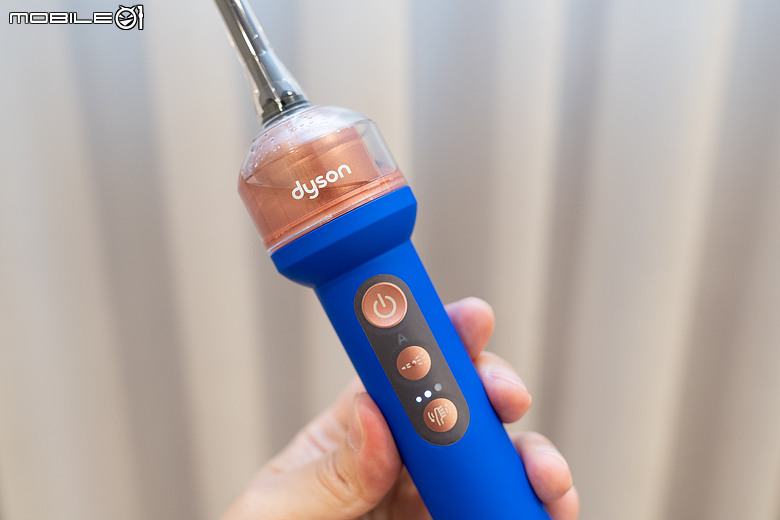 Dyson CameraJet 微鏡噴射電動牙刷登場｜牙刷也有鏡頭＋AI，還能自動噴射漱口水！高單價挑戰旗艦潔牙市場