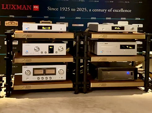 點我看大圖 君悅音響展2nd巡禮,LUXMAN B-100除了大還是大