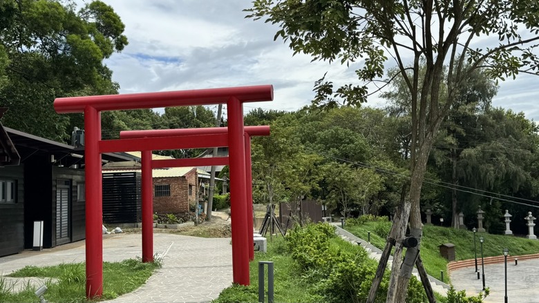 【苗栗遊記】秒飛日本!全台保存最完整的日式神社、虎頭山絕美山海景、白沙屯媽祖廟口美食半日遊路線!