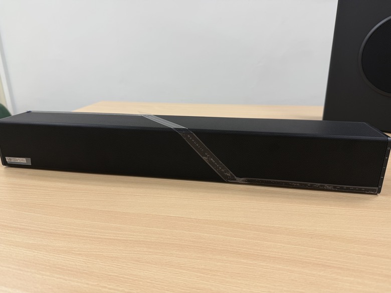 【開箱】 ROG Gjallar電競soundbar