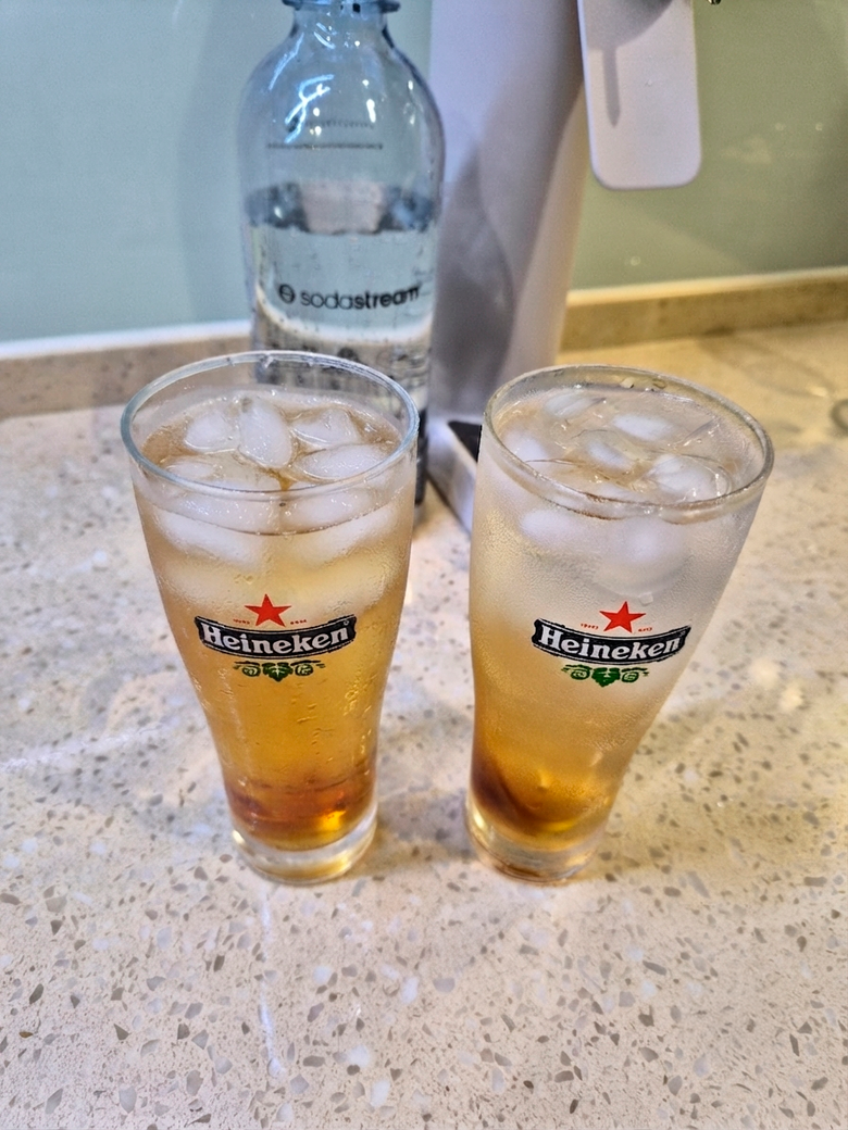 開箱Sodastream ENSO氣泡水機 銀月沙