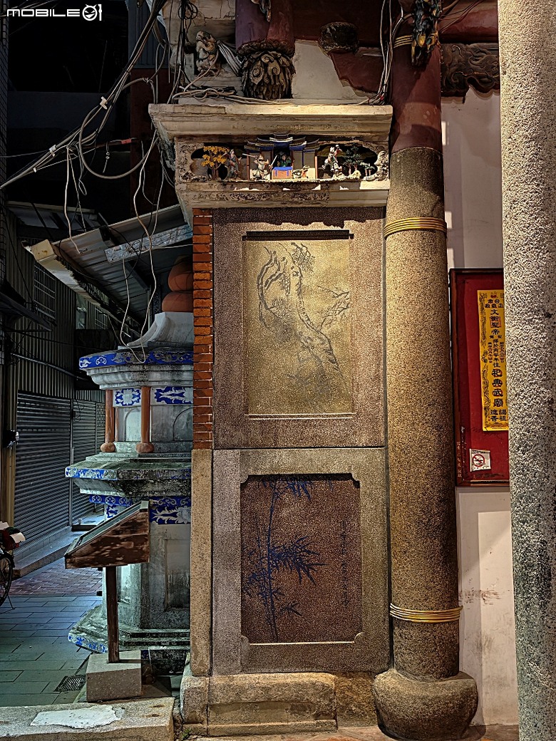 赤崁樓、祀典武廟、祀典大天后宮、開基靈祐宮、開基天后宮…,還有阿江炒鱔魚與成功路米糕 — 臺南市區國定古蹟之一夜遊不完