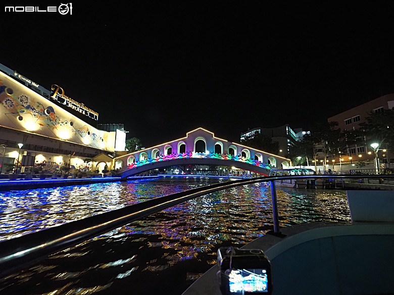 雞場街夜市、荷蘭廣場、馬六甲河遊船、顛倒屋、小印度 — 2026馬來西亞雙城6日巡遊 第1部 【夜遊馬六甲】