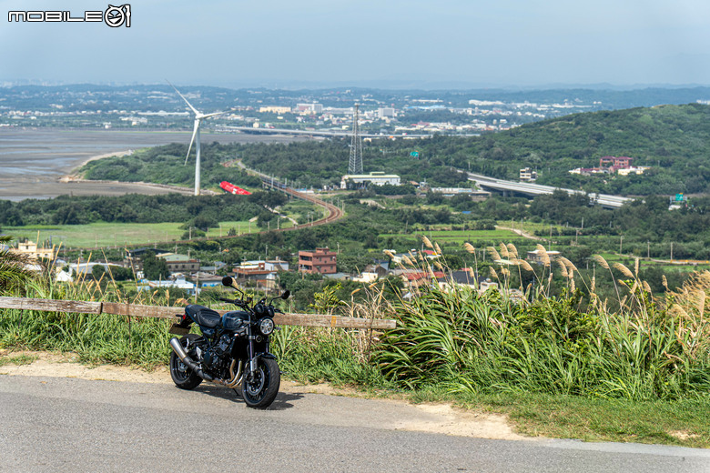 點我看大圖 KAWASAKI Z900RS 黑球試駕|經典好球不退色,只隨時間淬鍊
