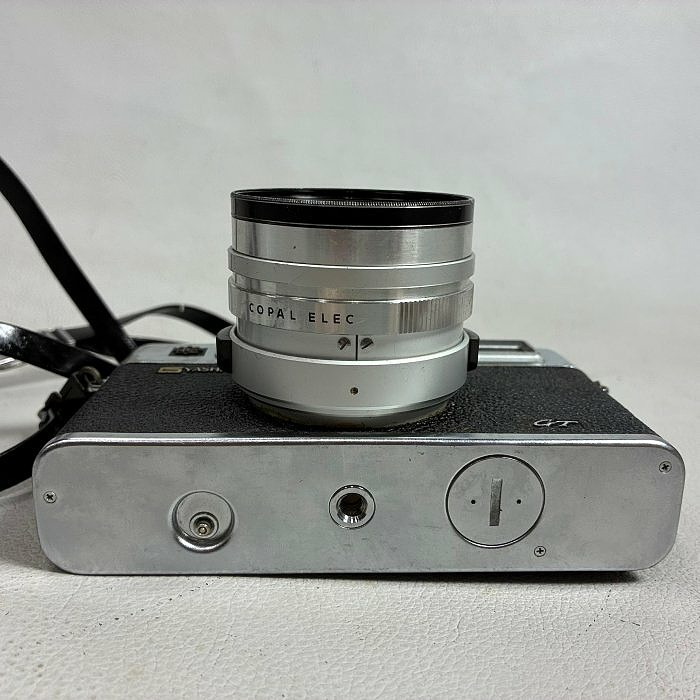 YASHICA ELECTRO 35 GT .這台恐是變體相機?!