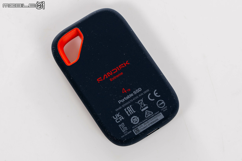 SanDisk Extreme Portable SSD（E70）攜帶式固態硬碟開箱試用 小巧體積內兼具大容量與高速傳輸性能