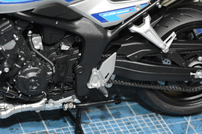 【模型製作】TAMIYA 1/12 HONDA CB1000F (圖多)