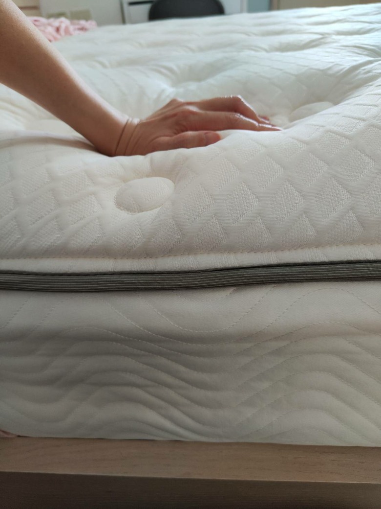 雲朵 NAGUE Simmons Beautyrest Hospitality Plush 購買心得