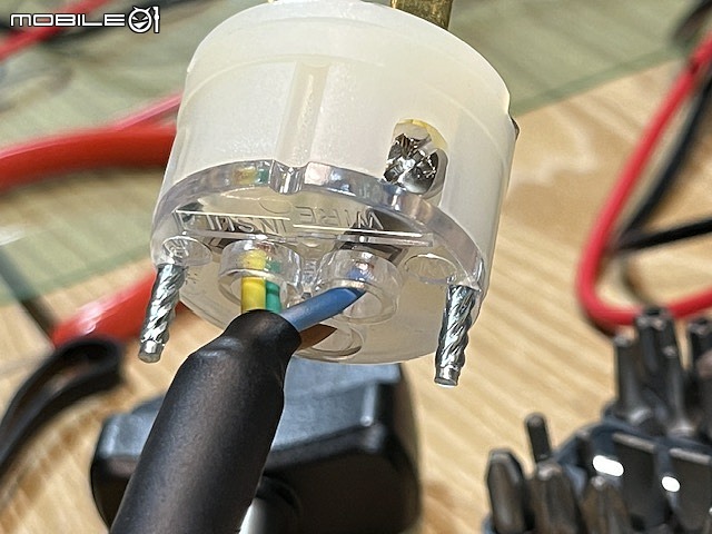 [心得] Gotham 86215 層層包覆的專業電源線
