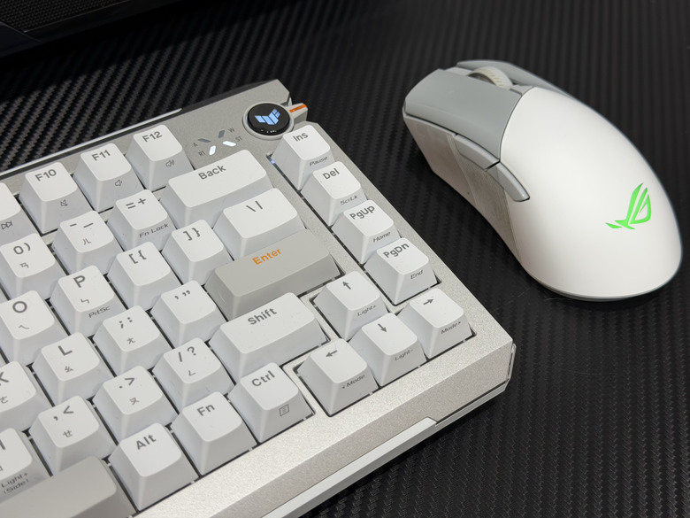 【開箱｜心得】支援熱插拔的磁軸屆CP值天花板！｜ASUS TUF Gaming K4 Magnetic