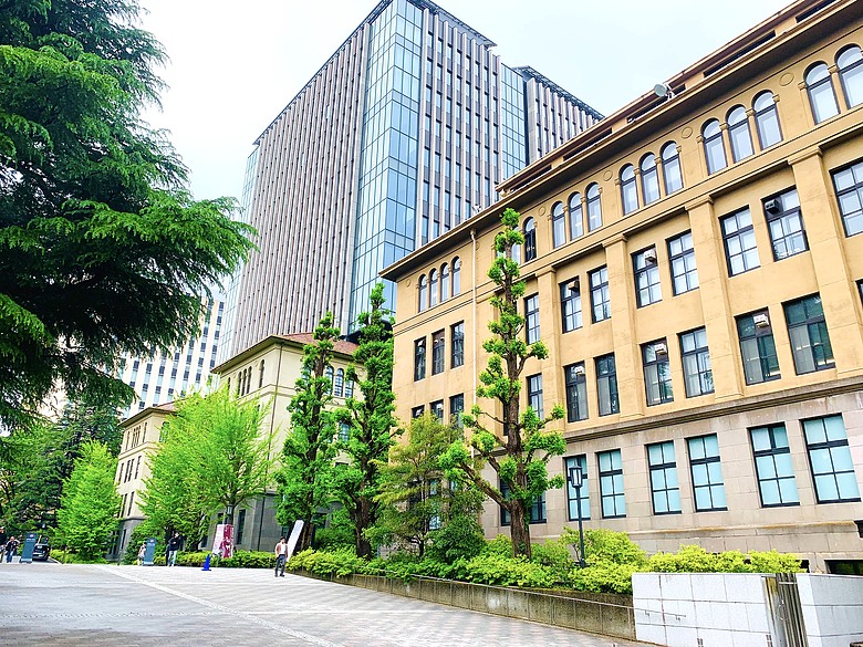 ＜日本＞2024～早稻田大學村上春樹圖書館、穴八幡宮、東京法輪寺、池袋陽光水族館、炸牛元村