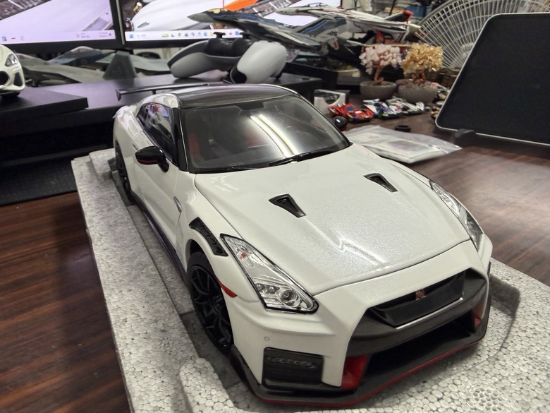 [開箱]1/18 Nissan GT-R Nismo R35 2022