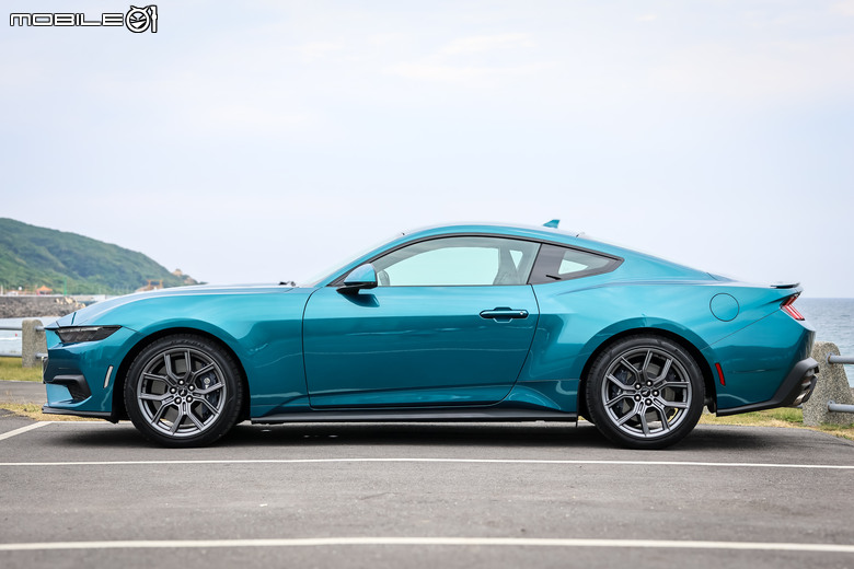 Ford Mustang 2.3L EcoBoost Premium 試駕｜再一次感受美式經典的魅力！