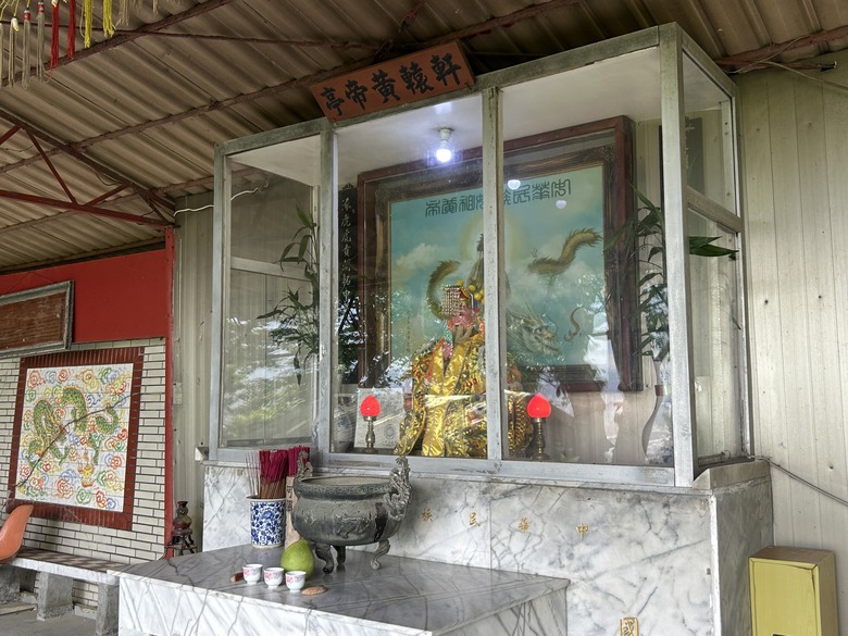 搭 捷 運 登 走 劍 潭 山 親 山 步 道