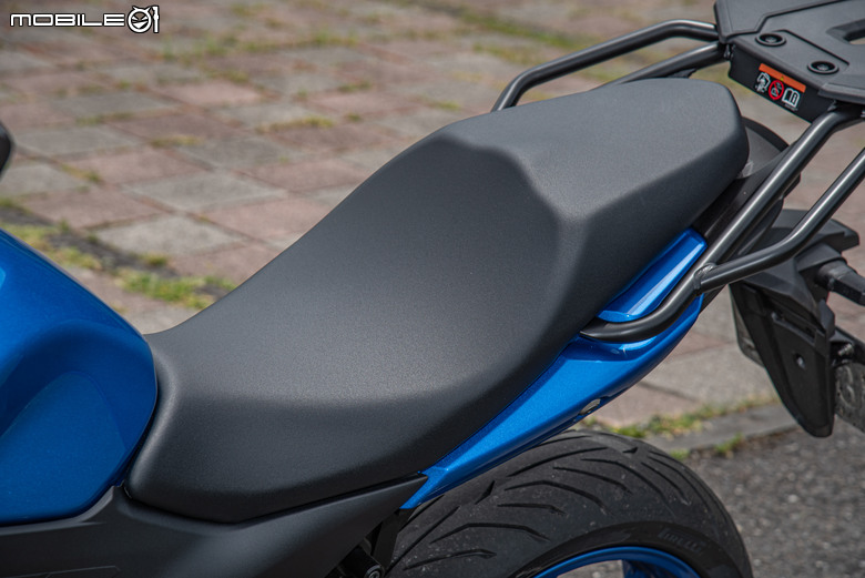 點我看大圖 2026 SUZUKI SV-7GX 試駕報告|V雙風味依然經典,熱血可以更加舒適!