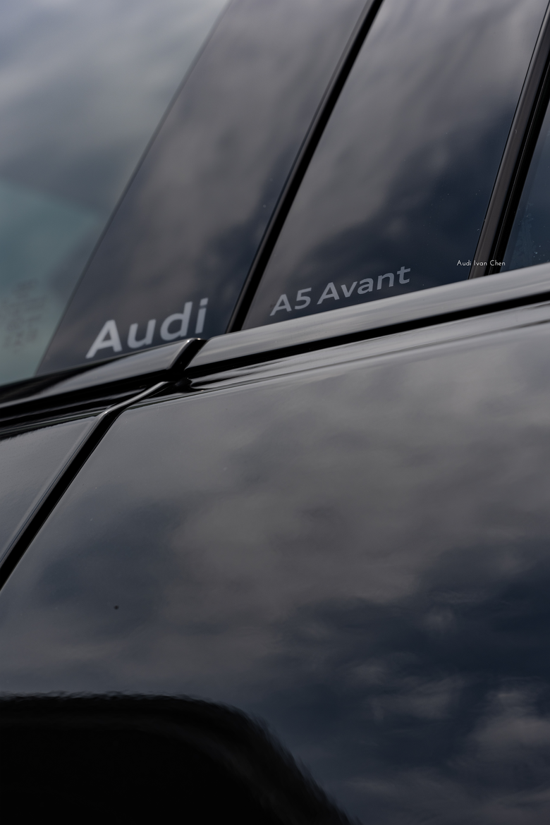 交車分享|A5 Avant TFSI 110kW S line|金屬神迷黑・Mythos Black・0E