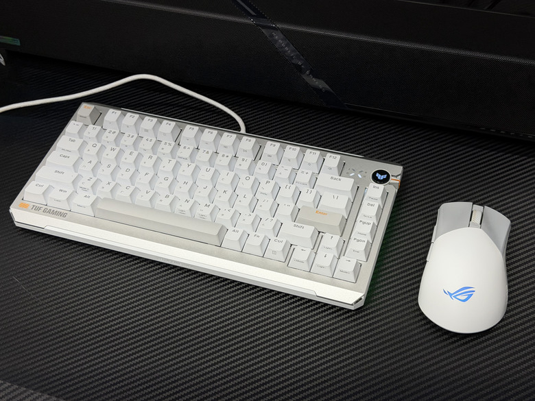 【開箱｜心得】支援熱插拔的磁軸屆CP值天花板！｜ASUS TUF Gaming K4 Magnetic