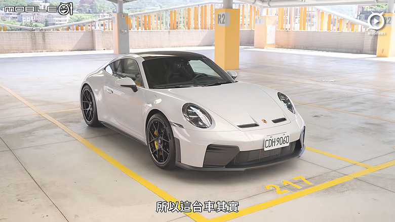【影音試駕】Porsche 911 GT3 Touring，純粹硬派！